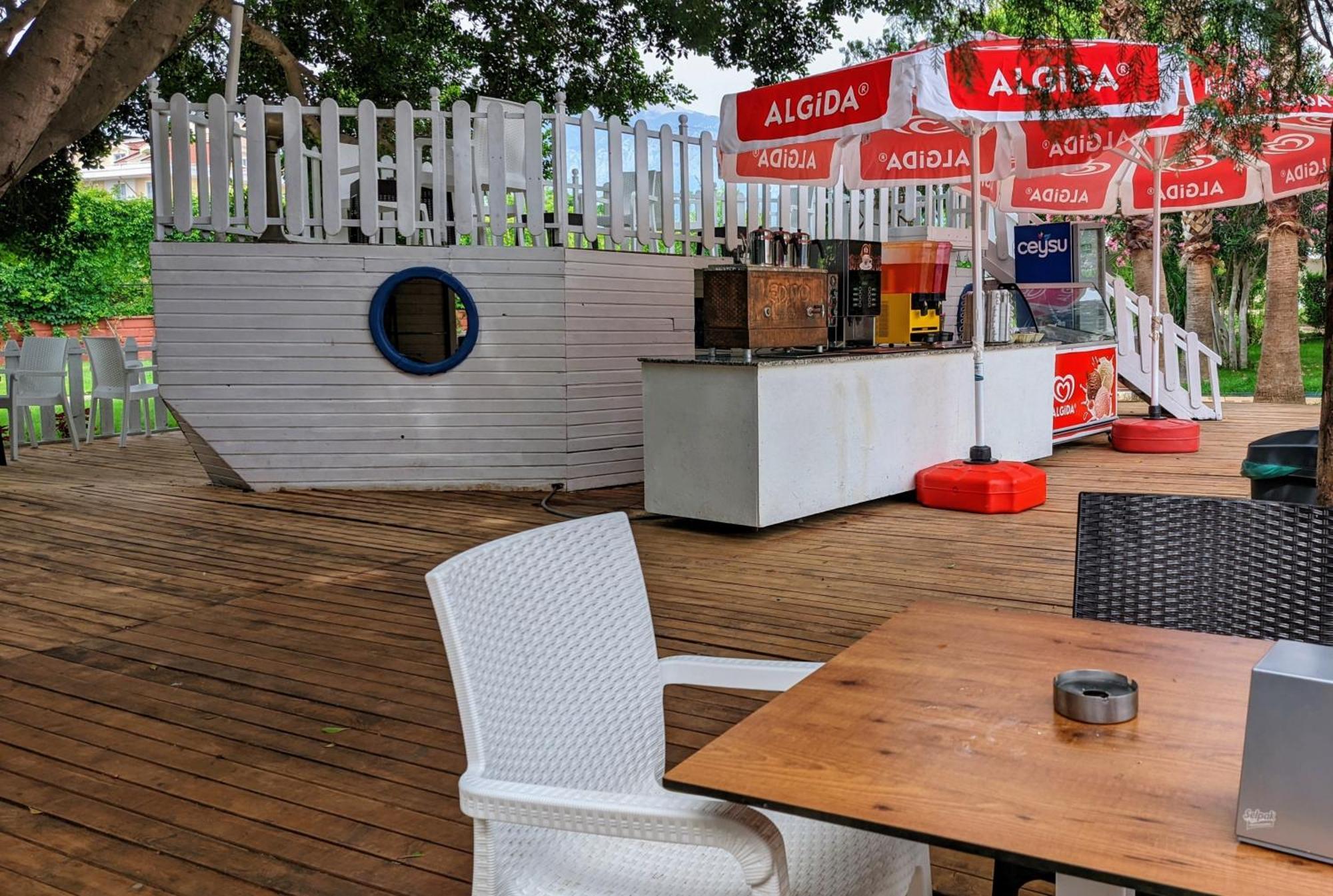 Uk Hotel Kiris Antalya Ngoại thất bức ảnh
