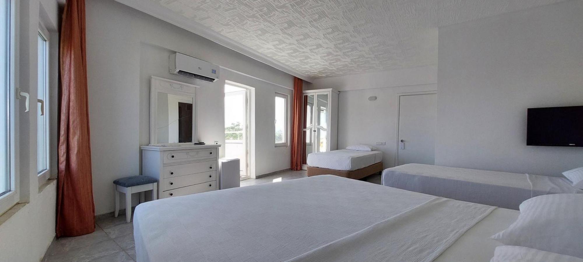 Uk Hotel Kiris Antalya Ngoại thất bức ảnh