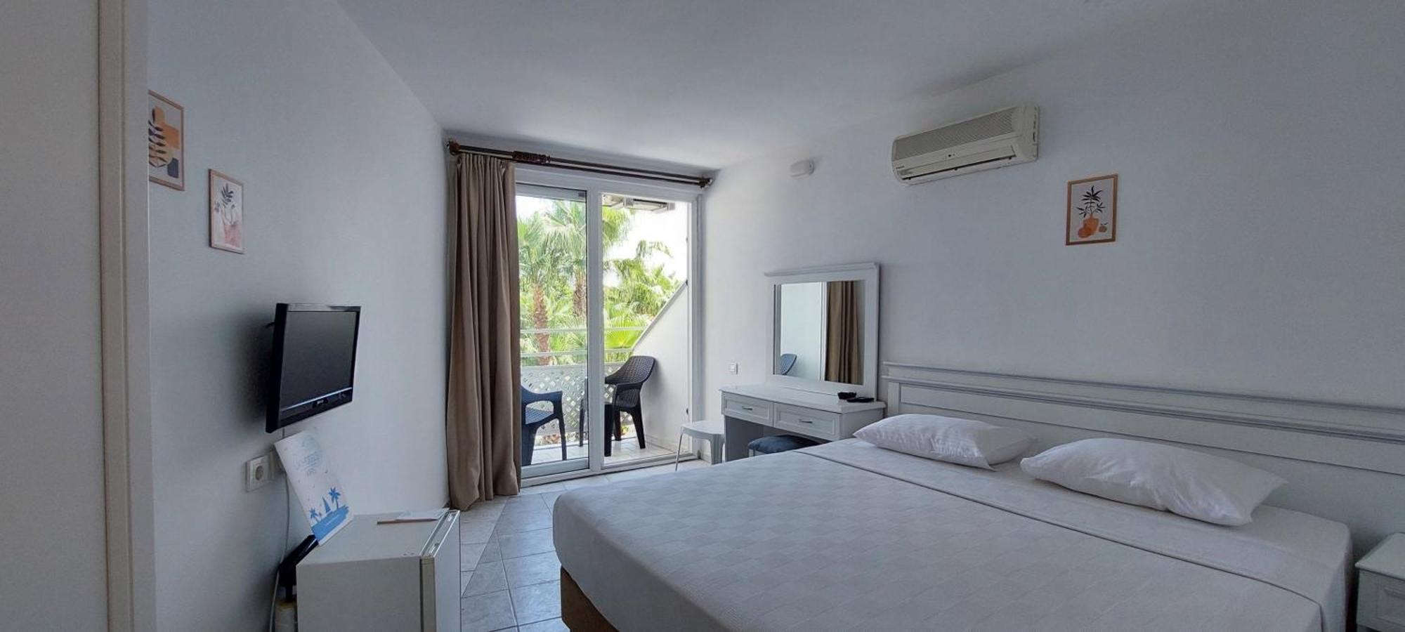 Uk Hotel Kiris Antalya Ngoại thất bức ảnh